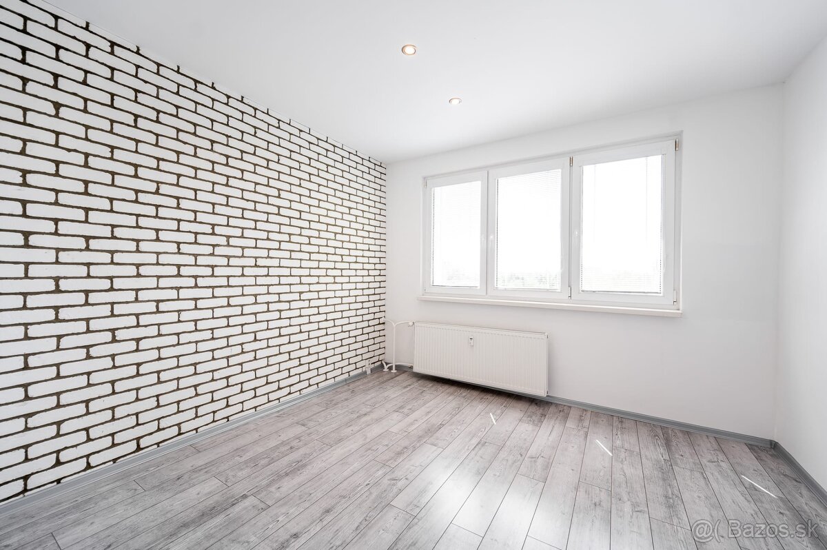 3i byt po kompl. rekonštrukcii, LOGGIA– RUZINSKA ul., TERASA - 15