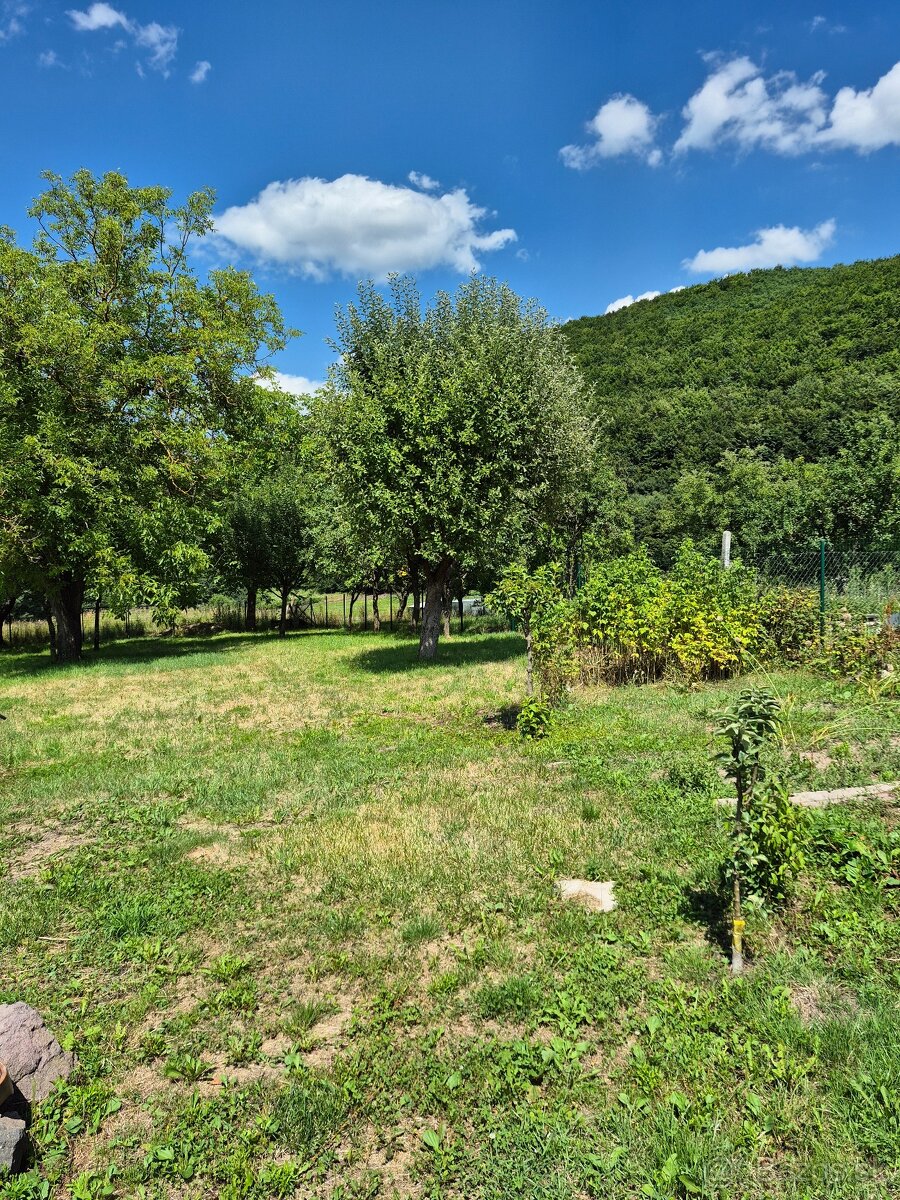 Bývanie s úchvatnou panorámou v Hollóháza, 2700 m2 - 15