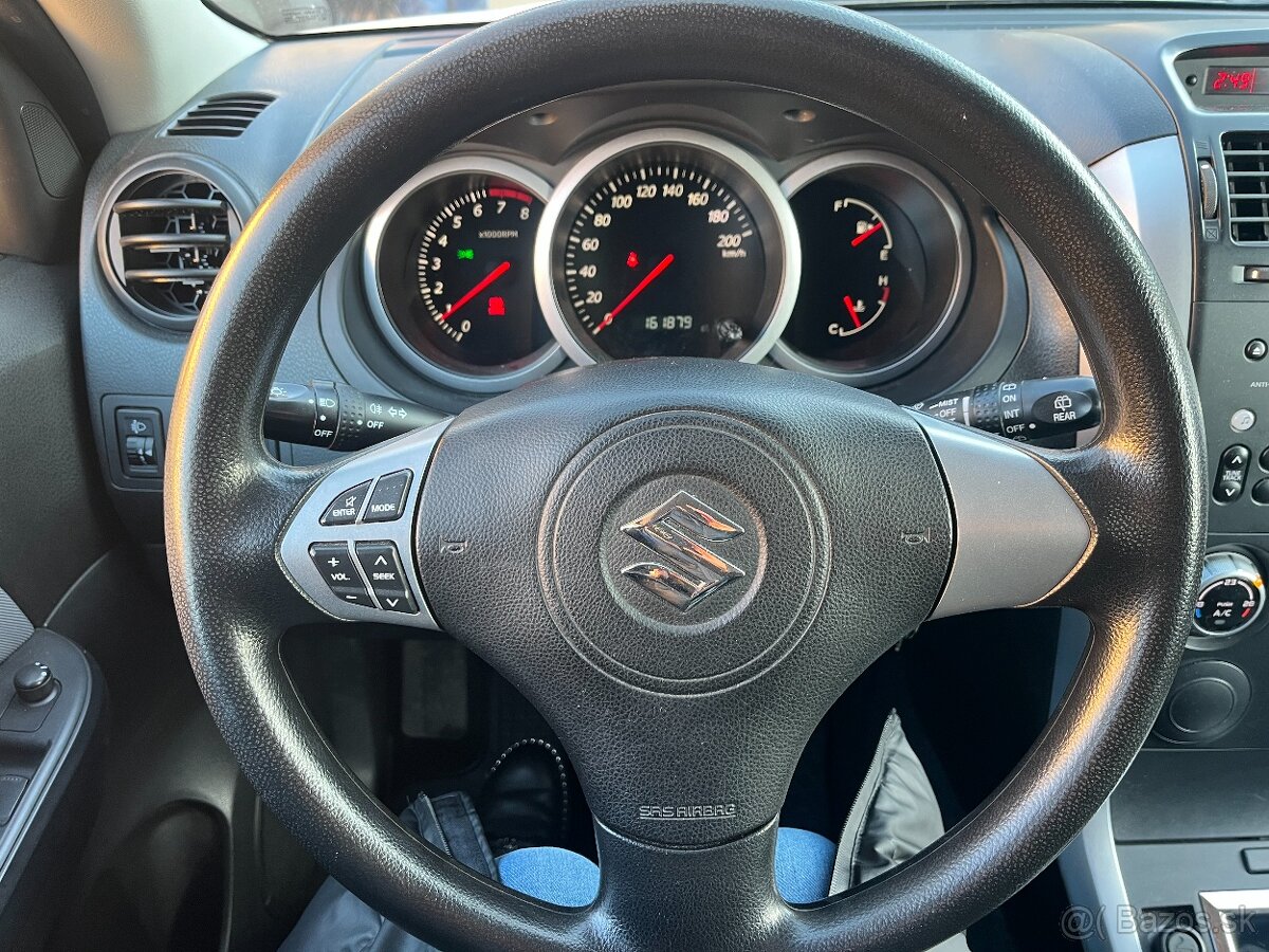 Suzuki Grand Vitara 1,6 VX 4x4 - 15