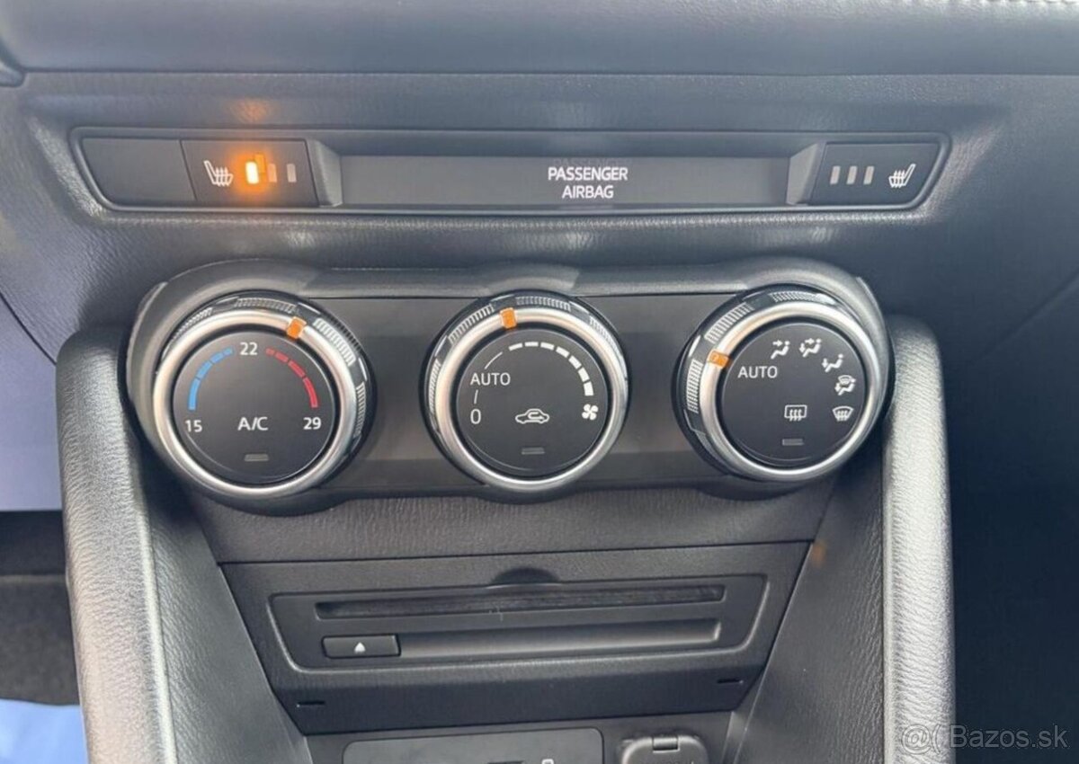 Mazda CX-3 2.0 SKYACTIVE benzín manuál 89 kw - 15