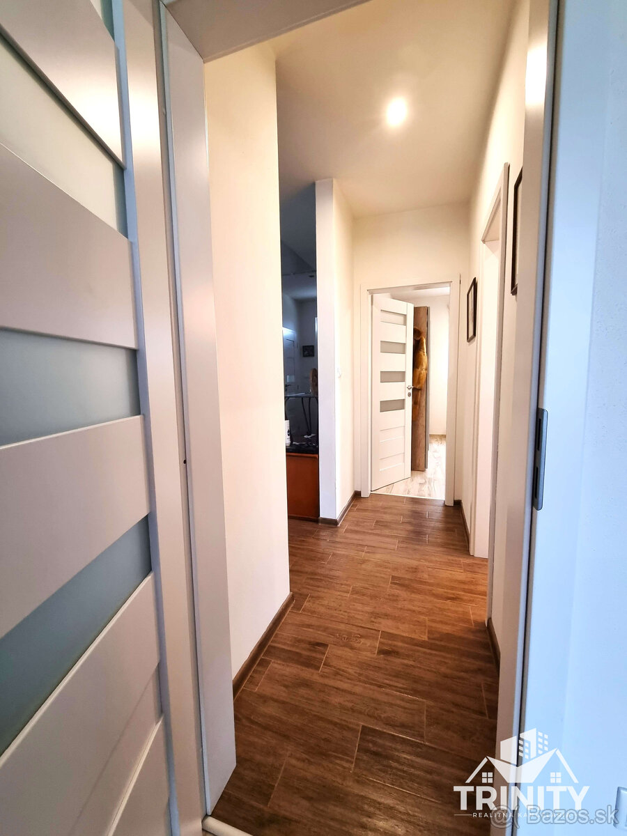 Na predaj nádherný 3-izbový dom so zastrešenou terasou v obc - 15