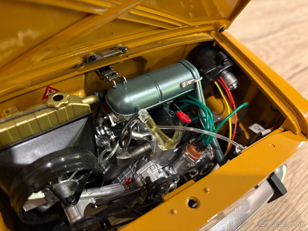 Škoda 100 1:8 DeAgostini - 15