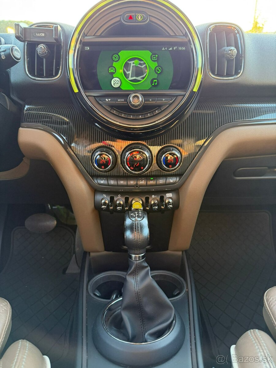 Mini Countryman Cooper SE ALL4 - 15