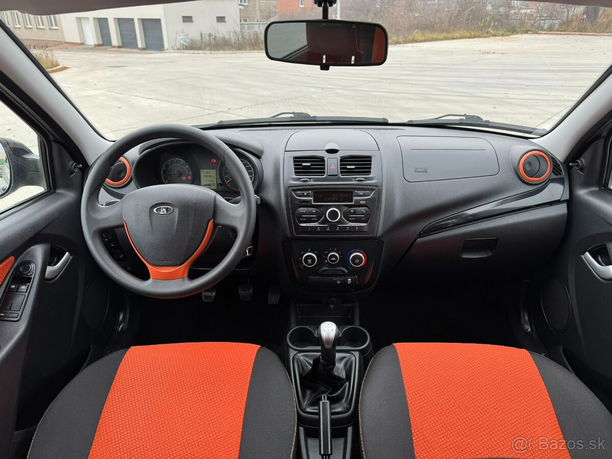 Lada Kalina Cross 1.6 benzin 2018 45.000km 1.majitel - 15