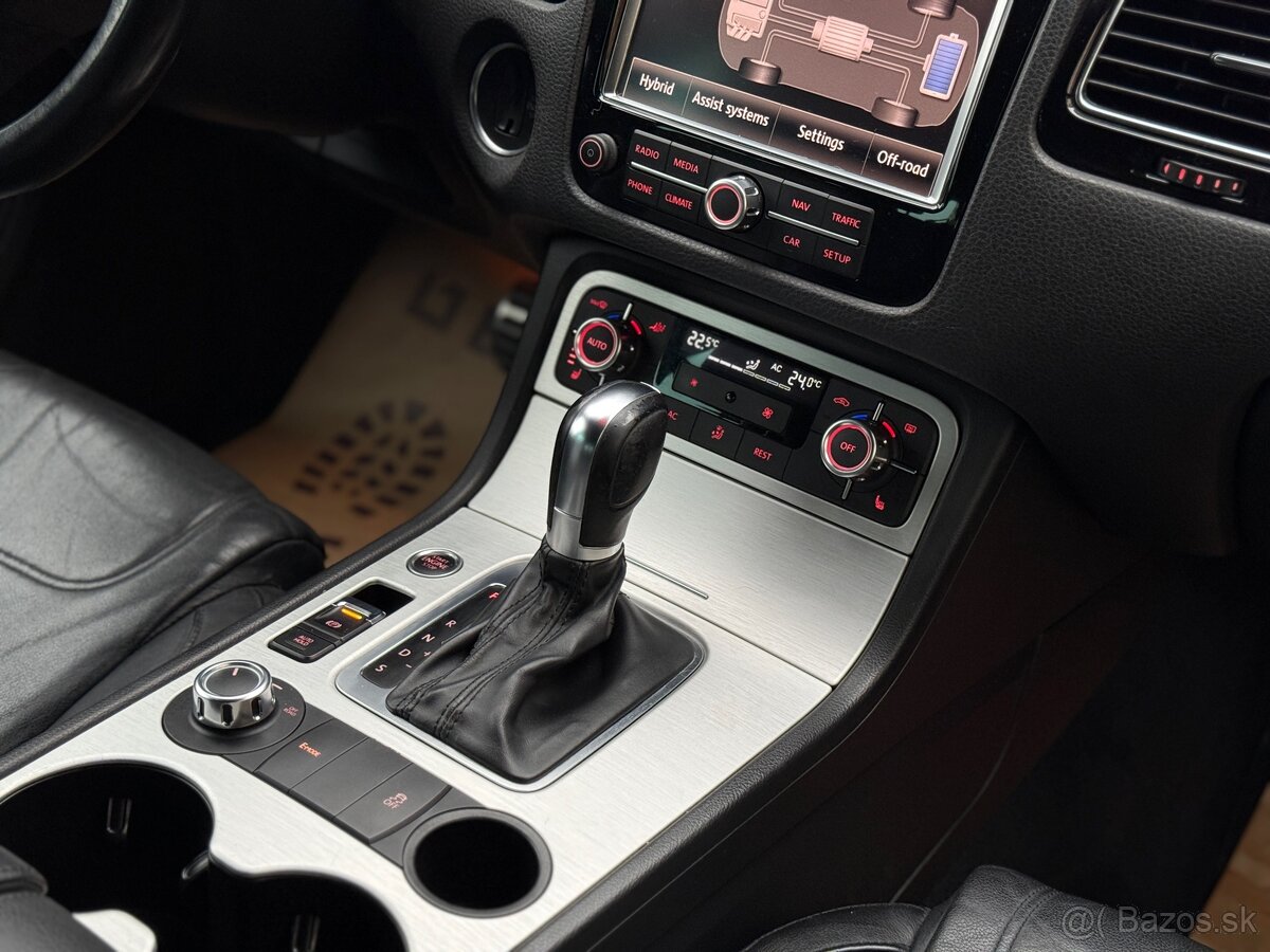 Volkswagen Touareg 3.0 V6 TSI Hybrid 279kW 2011 255000km - 15