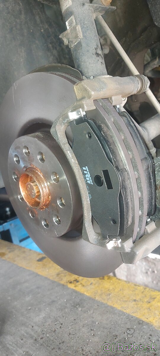 VW TOURAN 1.6 TDI COMFORTLINE - 15