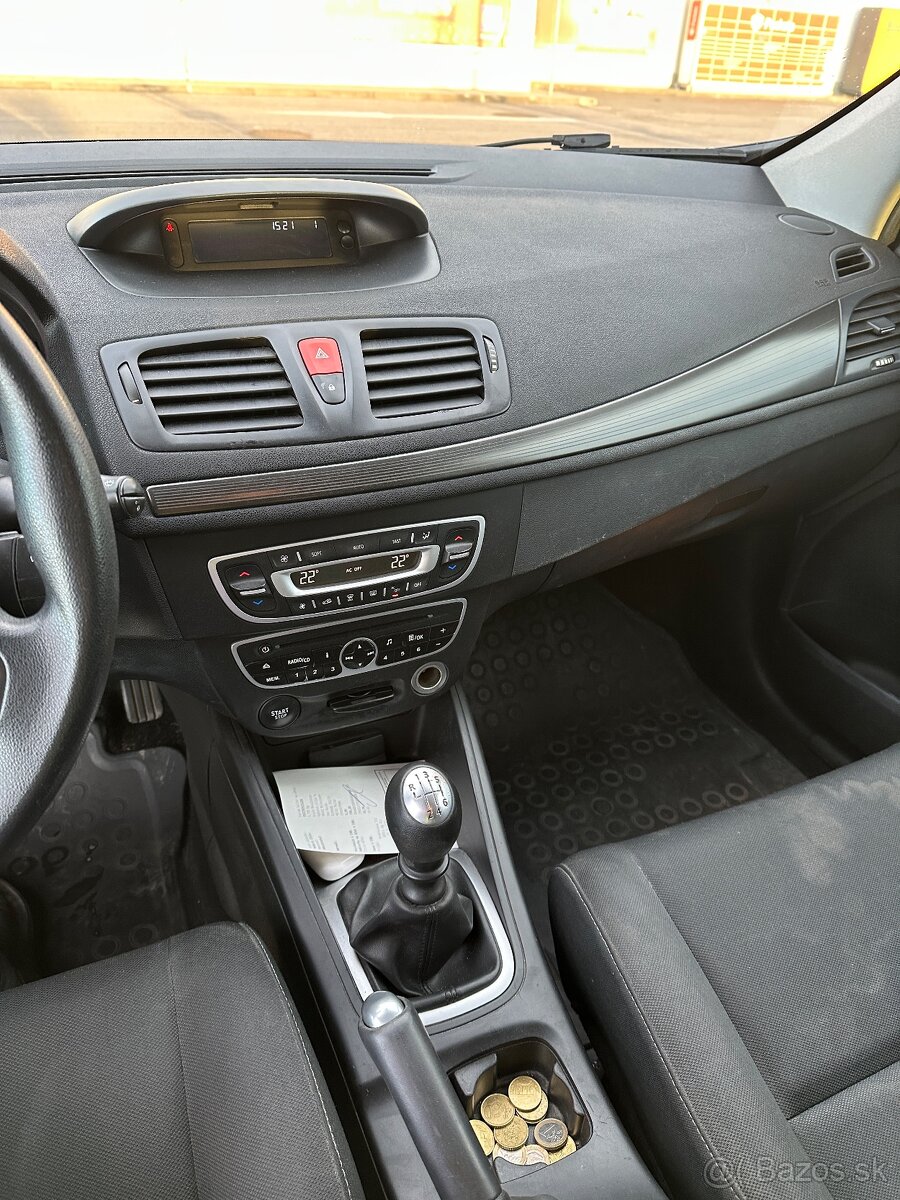 Renault Megane 3 1.5 dci - 15