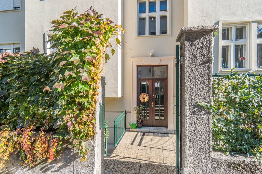 Priestranný 3-izbový byt s historickým šarmom v Starom Meste - 15