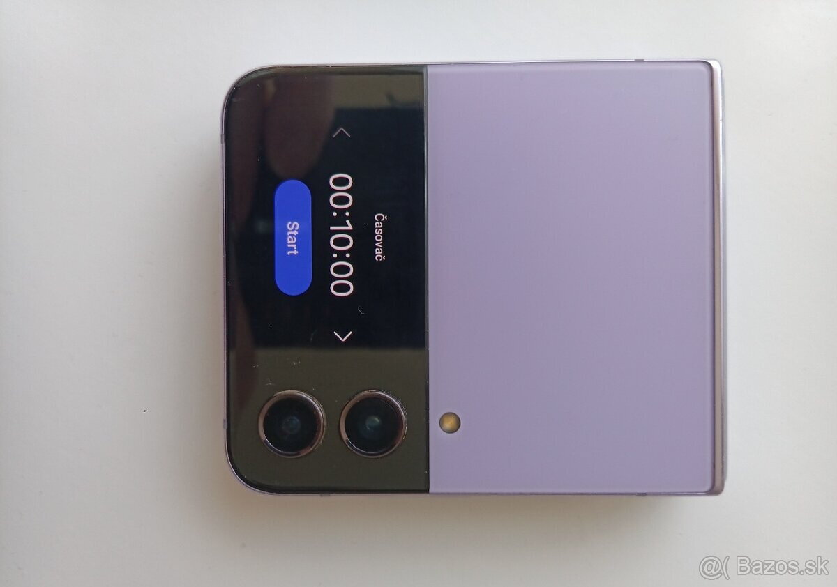 Samsung Galaxy Z Flip 4 - 15