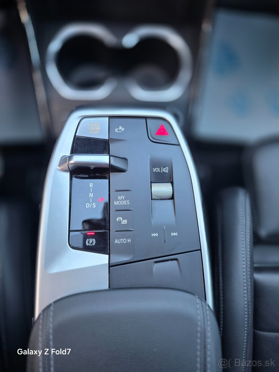 BMW X1 sDrive18i 1.5 - automat - v záruke - 15