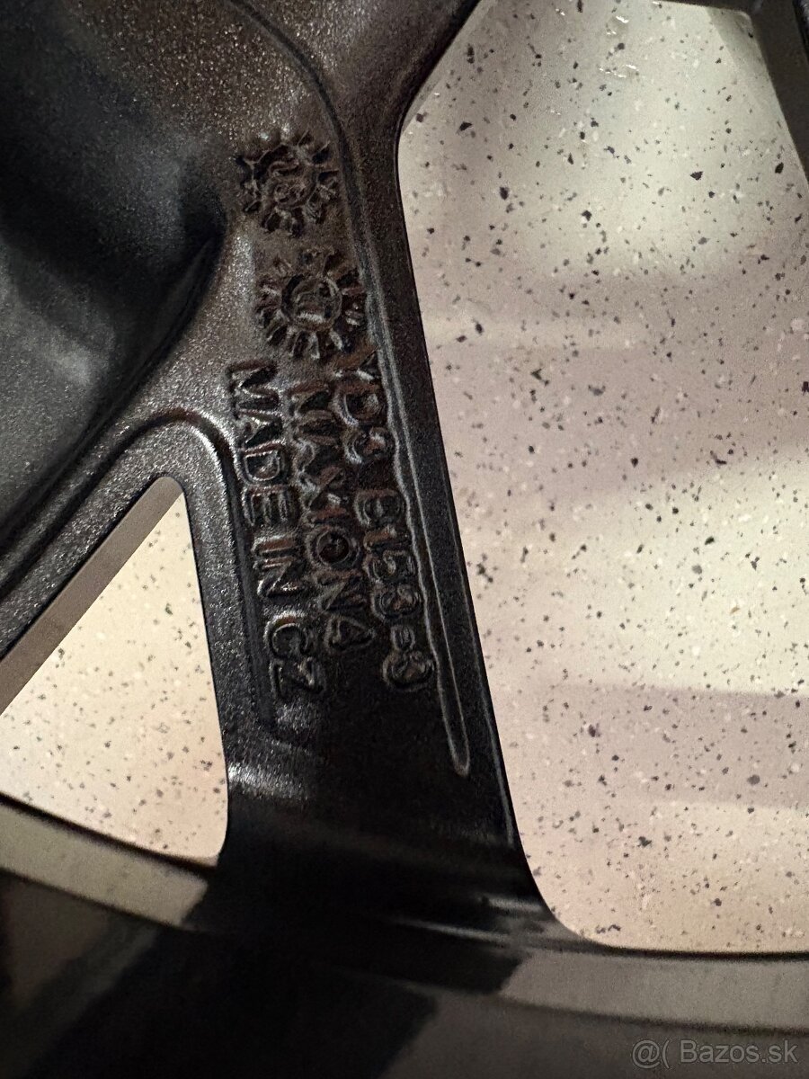 ZIMNÁ SADA SKODA TRIGLAV 5x112 R19 + ZIMNÉ PNEU 235/50 R19 - 15