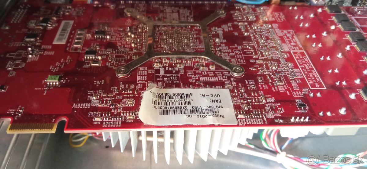 Predam pocitac na media a starsie hry - 15