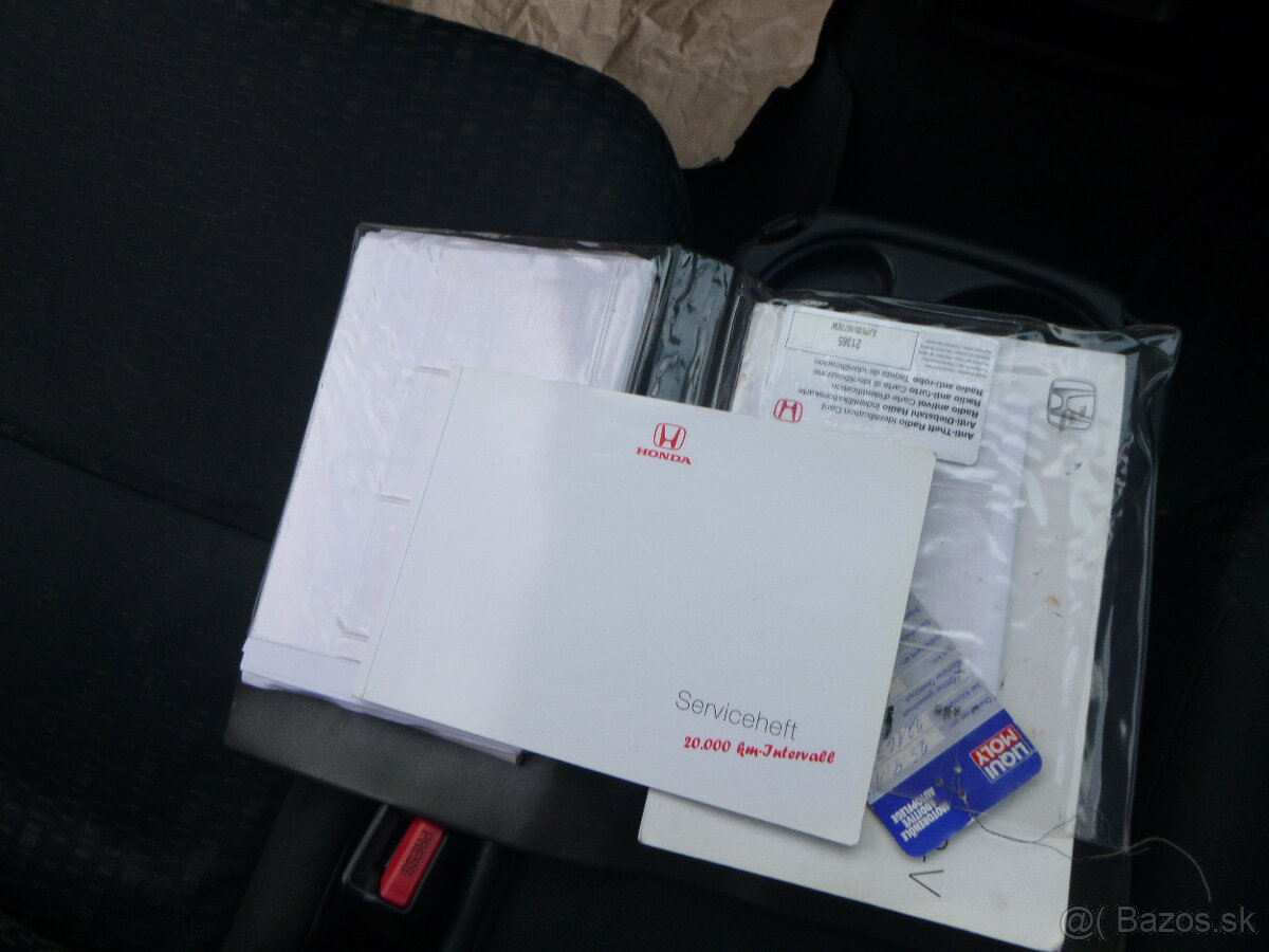 Honda CR-V 2,0i 4x4 At 2006 - 15