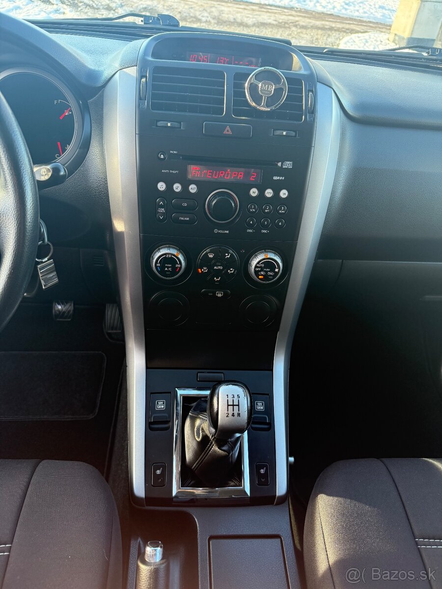 Suzuki Grand Vitara 1.6 VVT 4x4 benzin bez korozie - 15