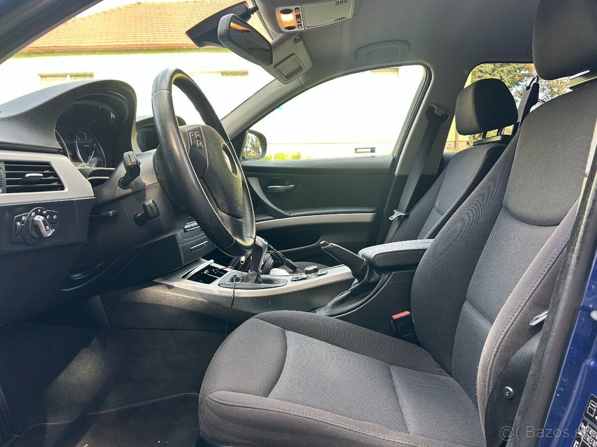 BMW Řada 3, 318D - 15