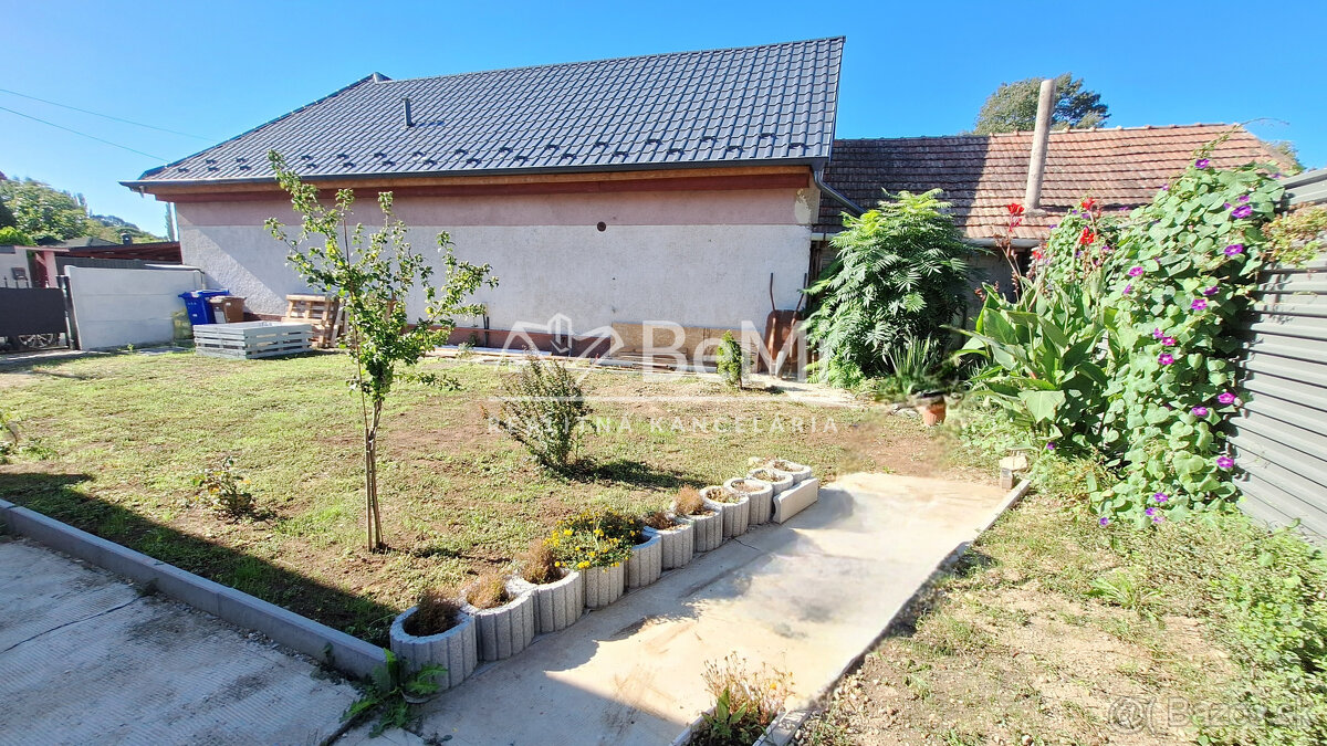 Krásny 3-izbový rodinný dom Horné Saliby ID 002-12-NIBA - 15