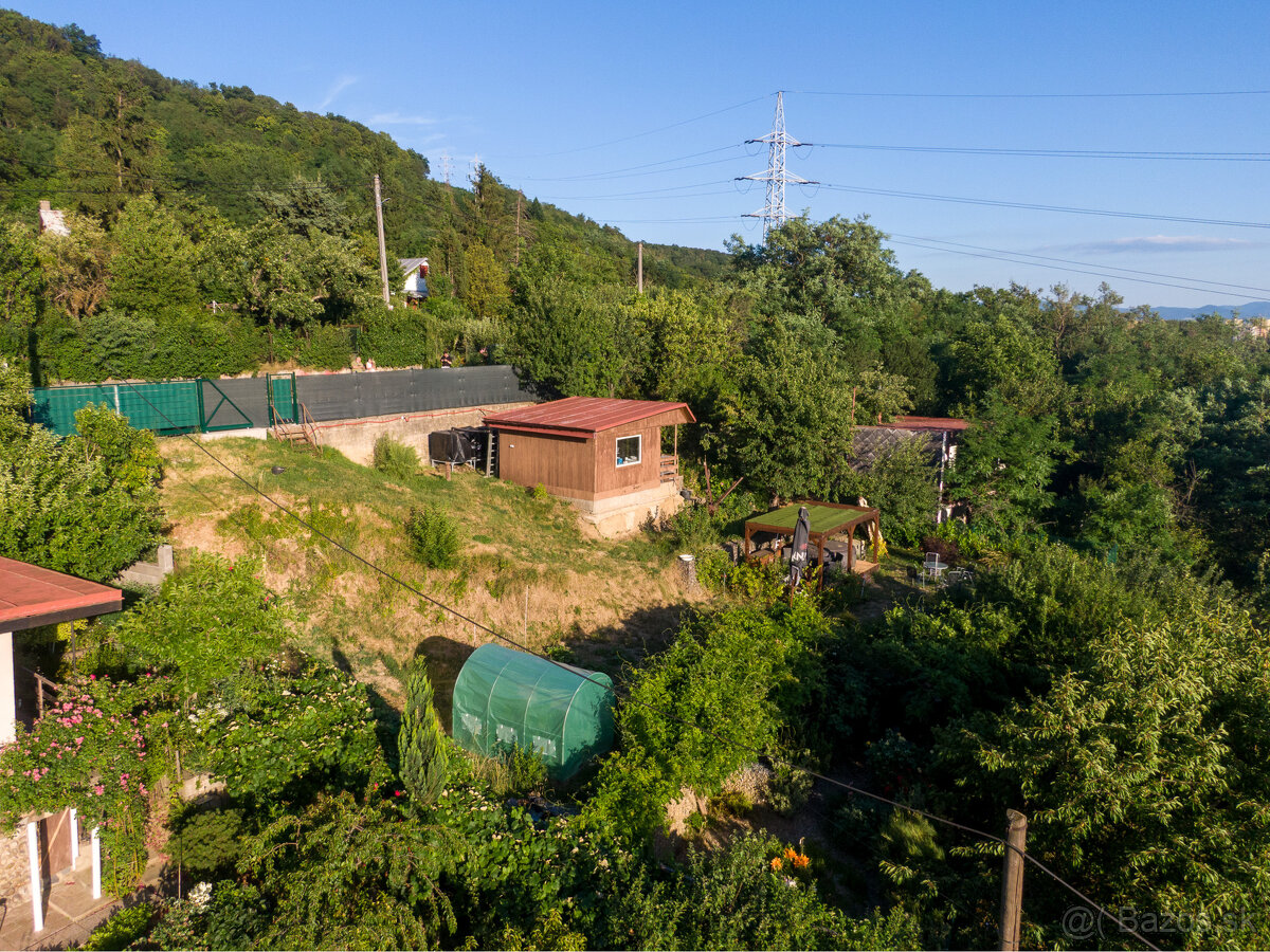 Pozemok s chatkou na podnikanie aj relax | Vyšné Opátske - 15