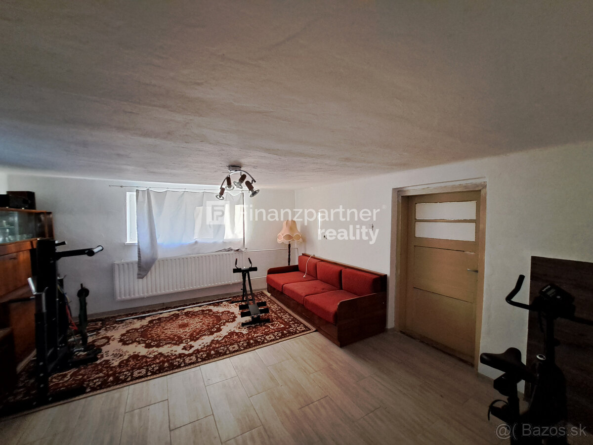 Na predaj rodinný dom v obci Čabiny - 15