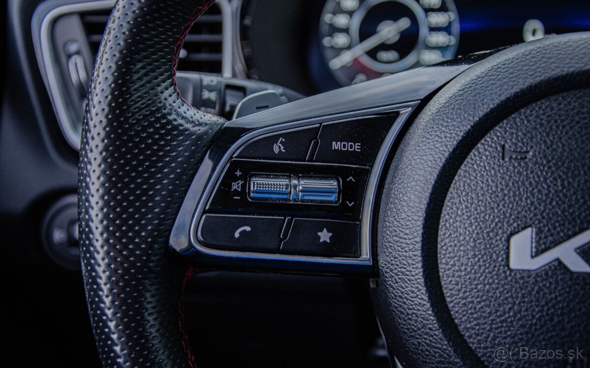 Kia ProCeed 1.6 T-GDi GT A/T, ZÁRUKA - 15