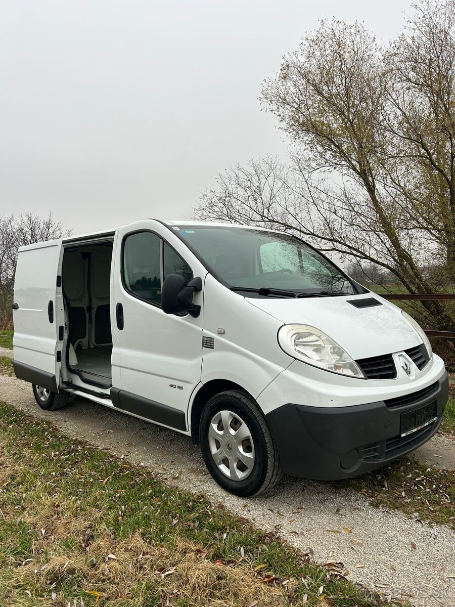 Renault Trafic 2.0 dCi, 2013 - 15