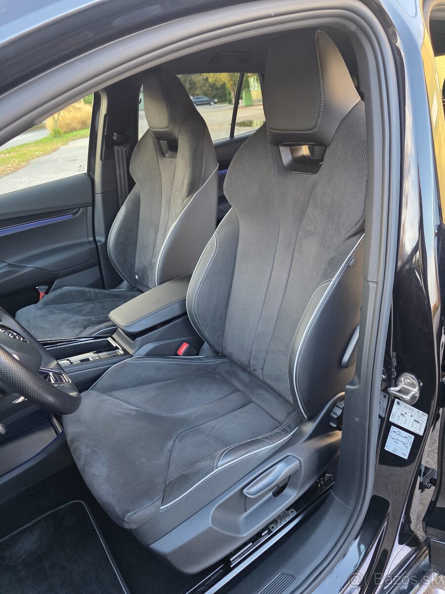 Škoda ENYAQ iV SPORTLINE BLACK - 15
