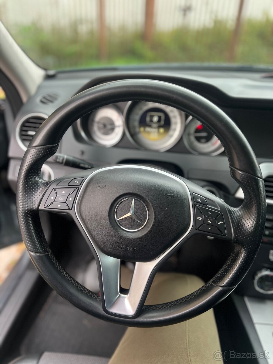 Mercedes-Benz W204 Facelift Avantgarde - 15