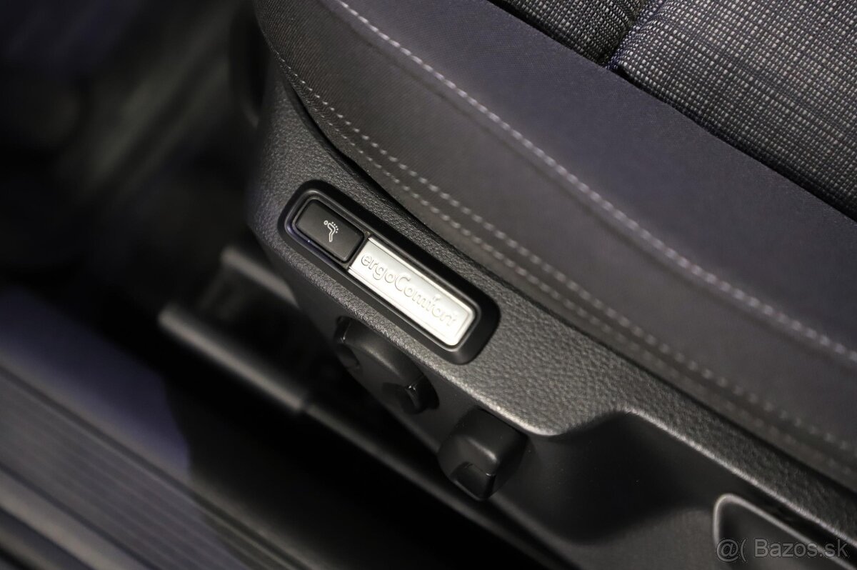 Volkswagen Passat B8 Variant 2.0 TDI 110kW DSG automat - 15