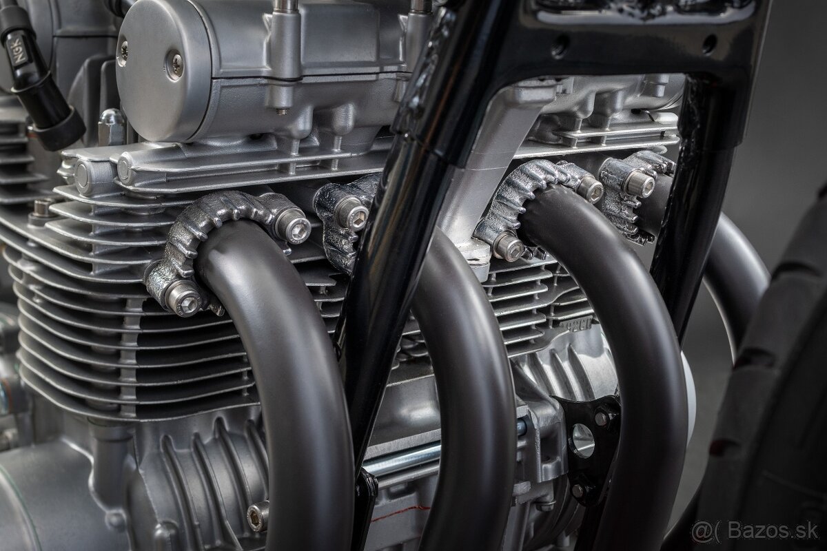 Suzuki GS 500 1979 - 15