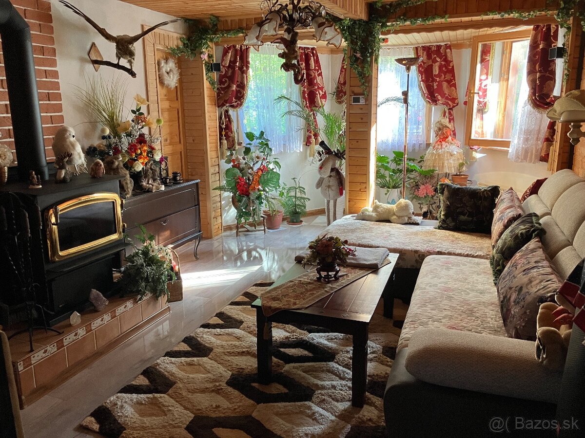 Celoročná chata na predaj v Jelenci - 15
