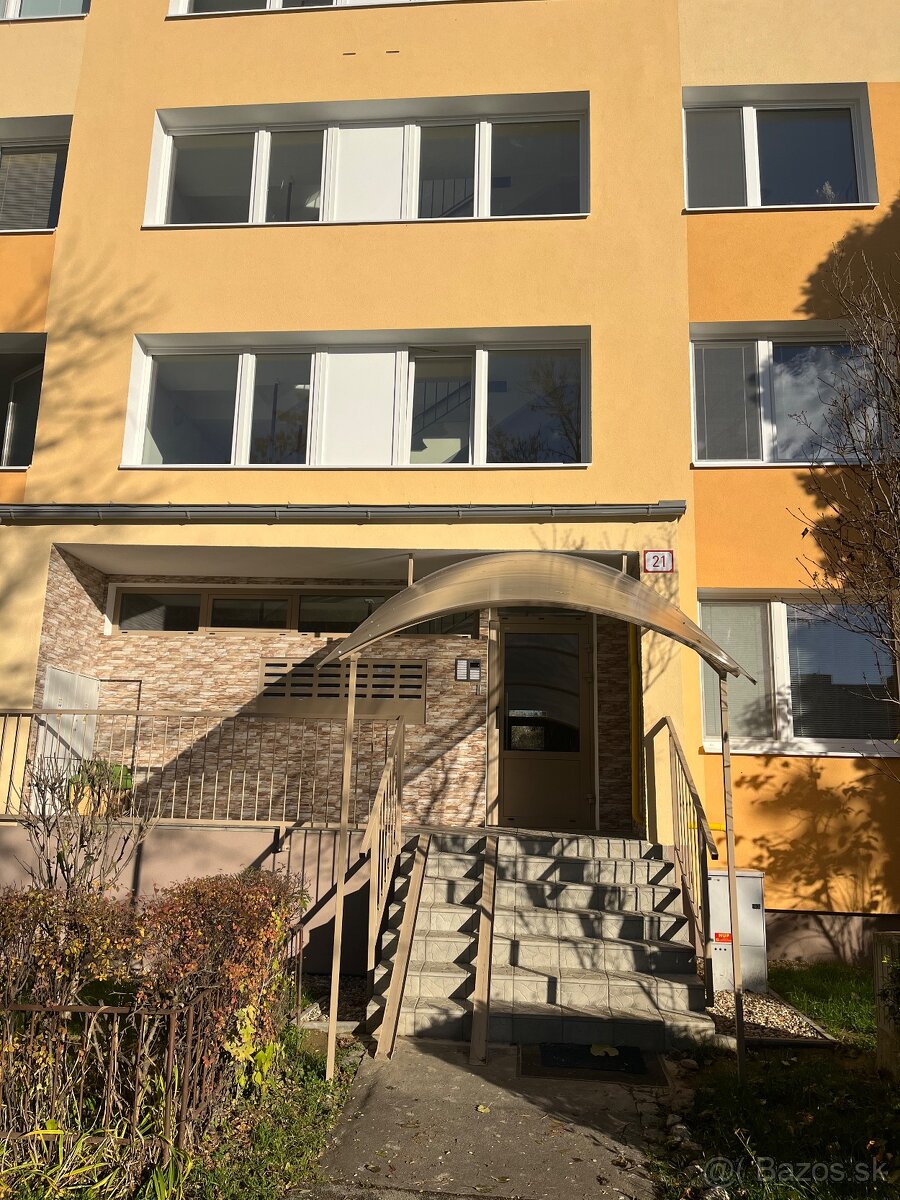 Prenájom 1,5 izbového bytu, Lesnícka 21, Košice - 15