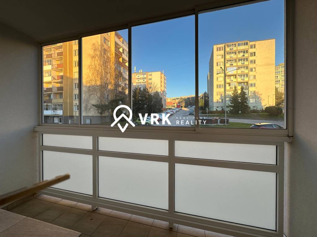 2 IZBOVÝ BYT, KOŠICE - SÍDL. DARGOVSKÝCH HRDINOV - FURČA - 15