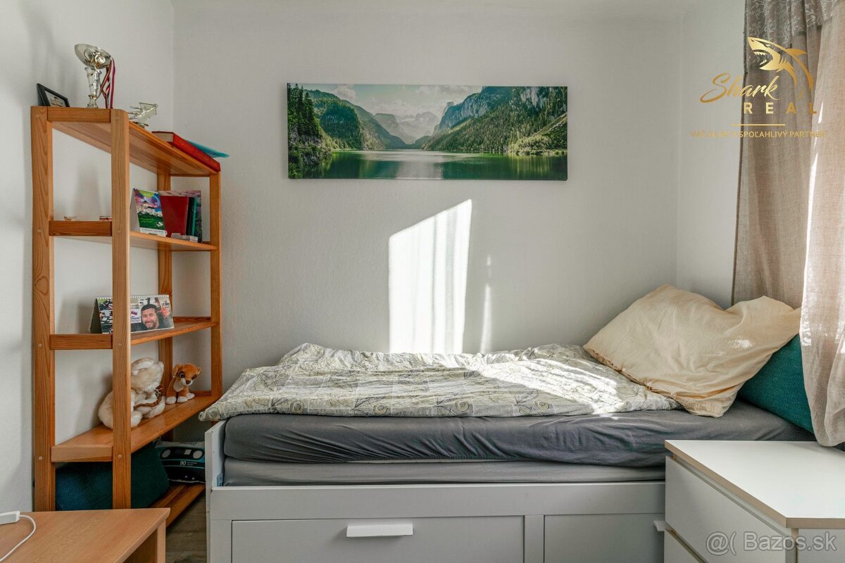 REZERVOVANÉ - Na predaj pekný dom so záhradou - 15