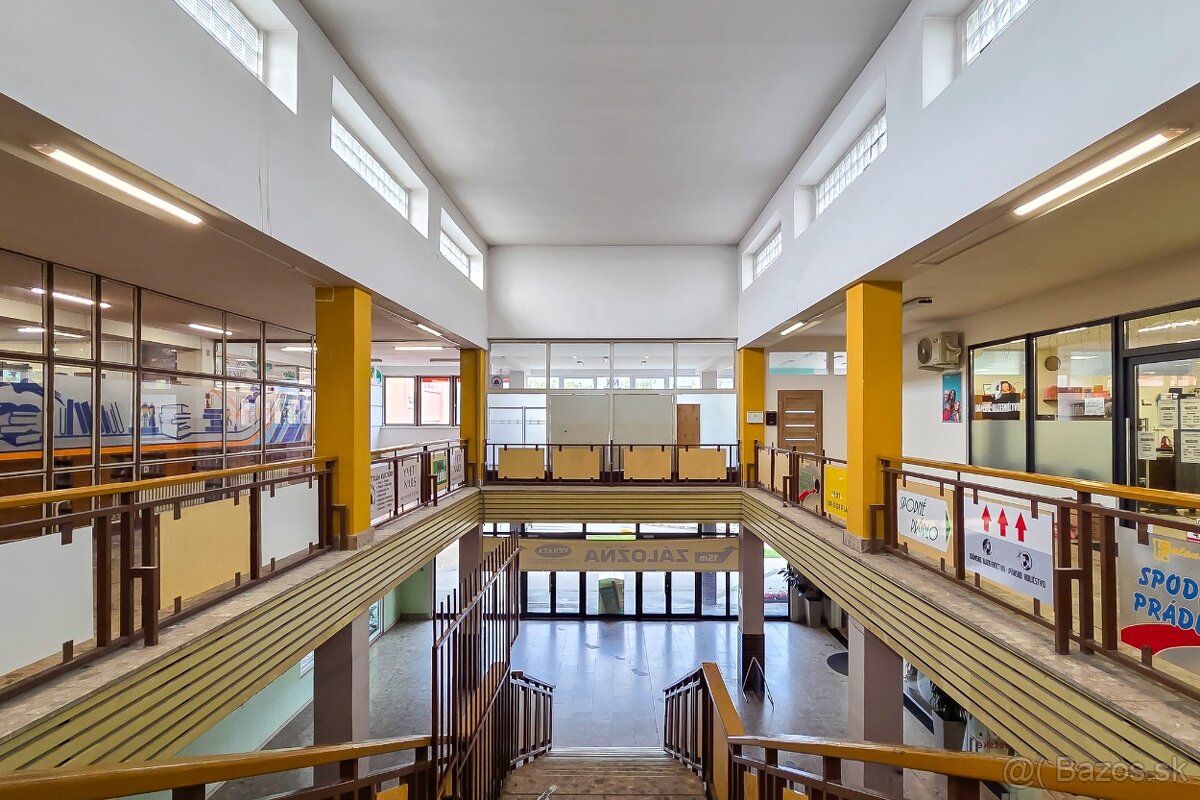 Na prenájom kompletne zrekonštruovaný podnikateľský priestor - 15