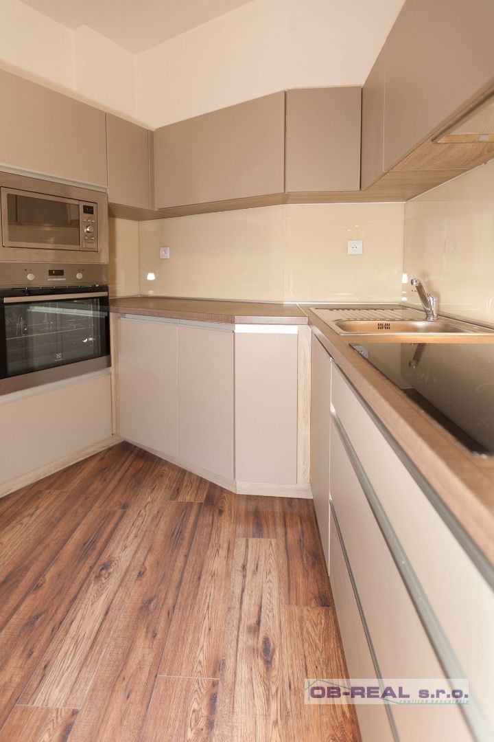 2-izbový byt + podzemná garaž na prenájom - 15