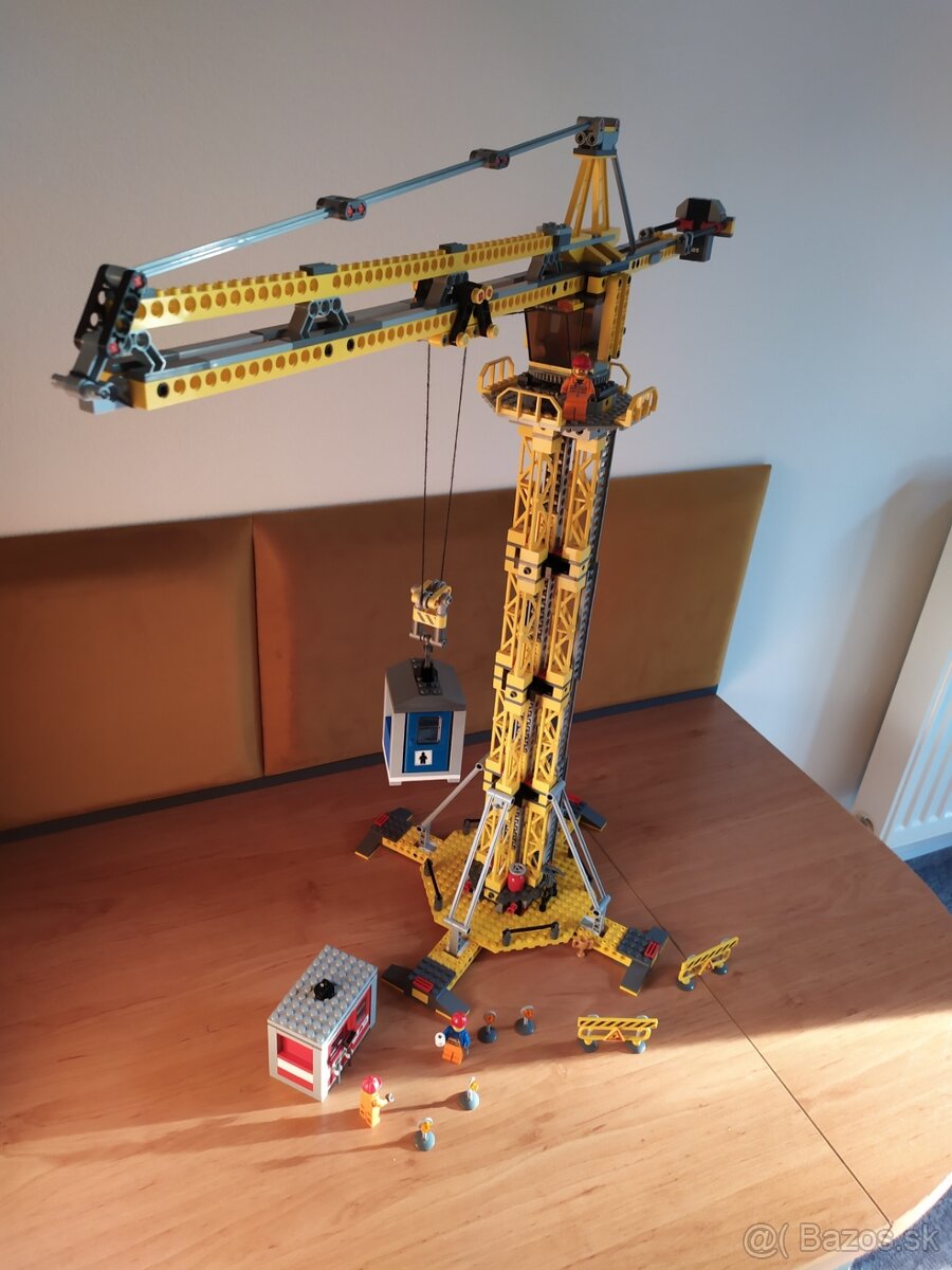 LEGO 7905 - Stavební jeřáb - 15