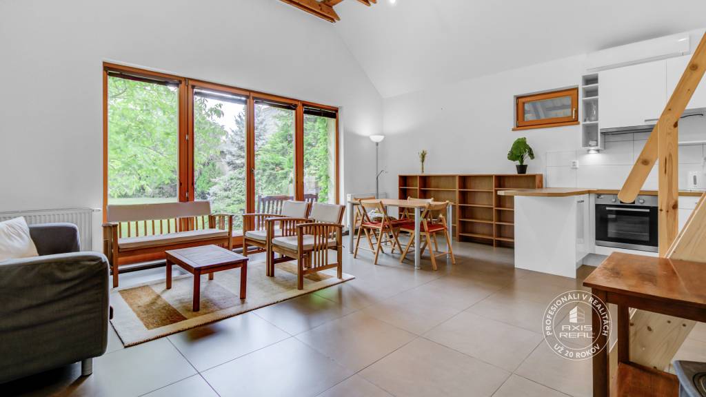 AXIS REAL | DVA V JEDNOM - Veľký a menší dom na jednom pozem - 15