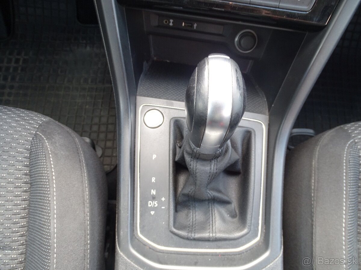 VW Touran 2.0 tdi DSG6 - 15