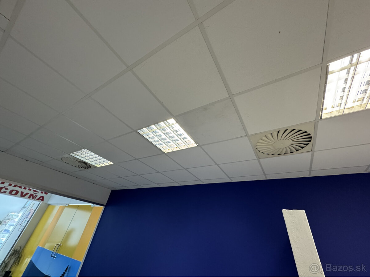 Prenájom obchodných priestorov od 24 m² v OD Saratov II v me - 15