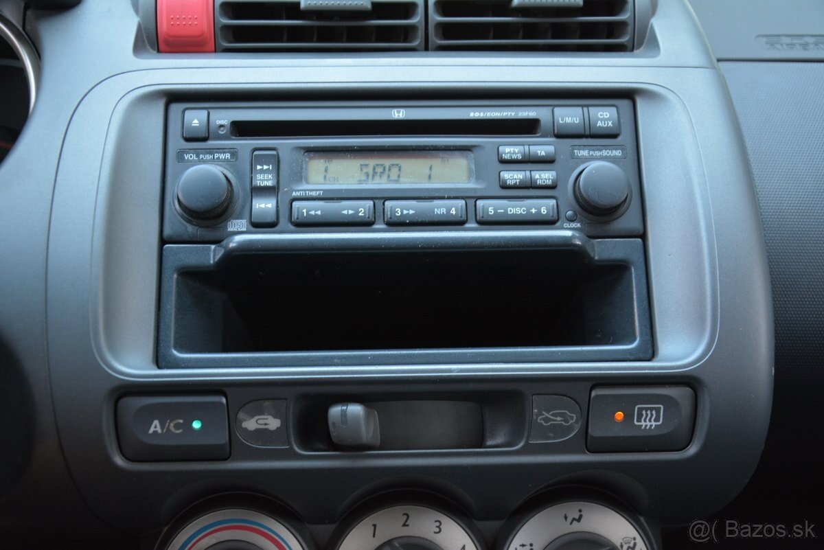 Honda Jazz 2006 1.20 benzin 1 Majitel SR - 15