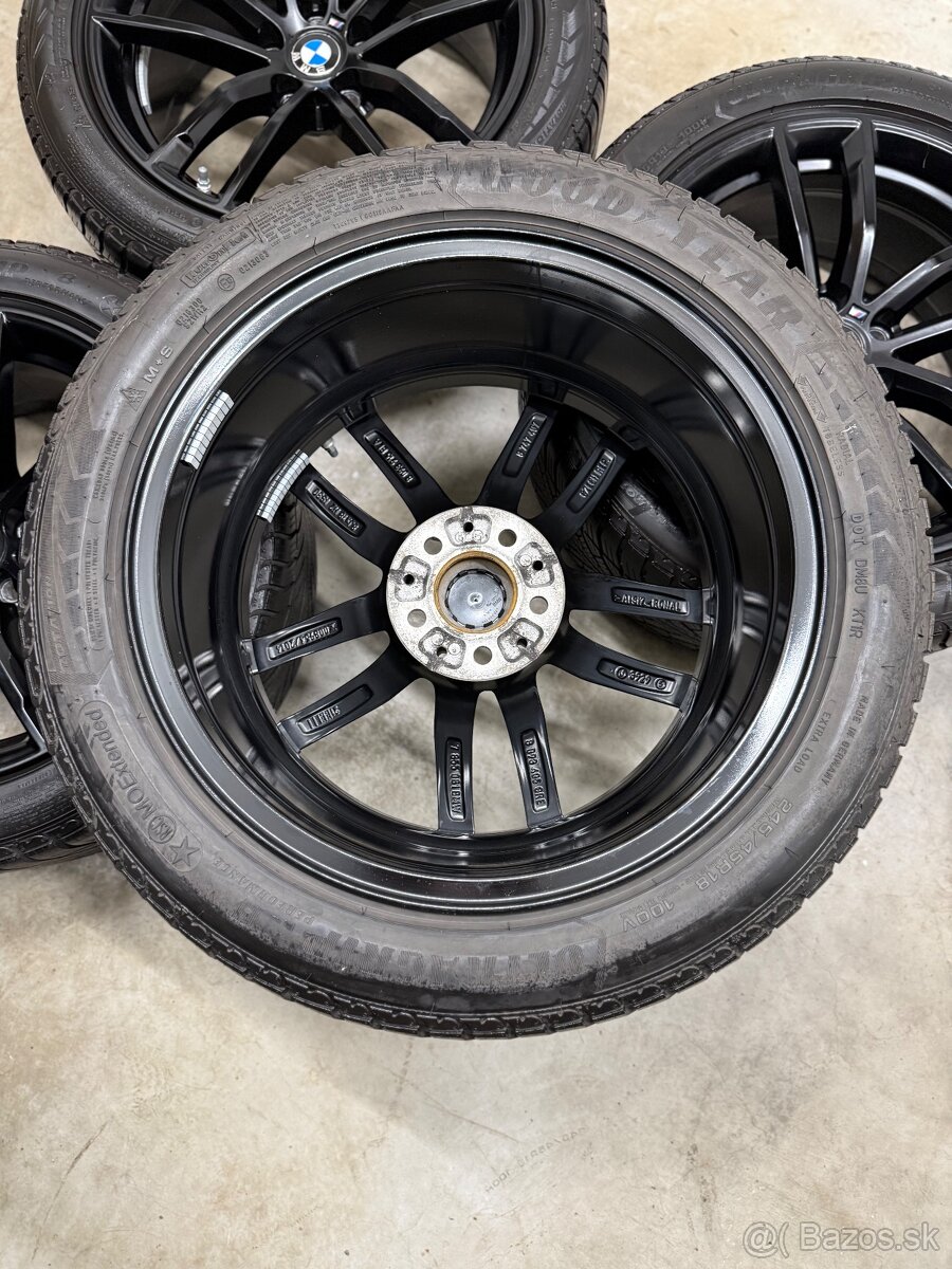 Zimná sada 5x112 R18 , 245/45/18 BMW 5 - G30 G31 Style 662M - 15