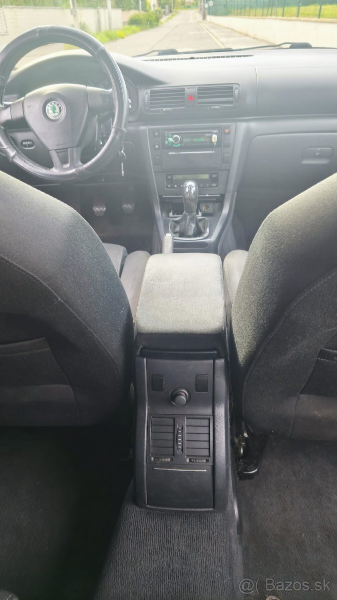 Škoda Superb 2.0 TDi - 15