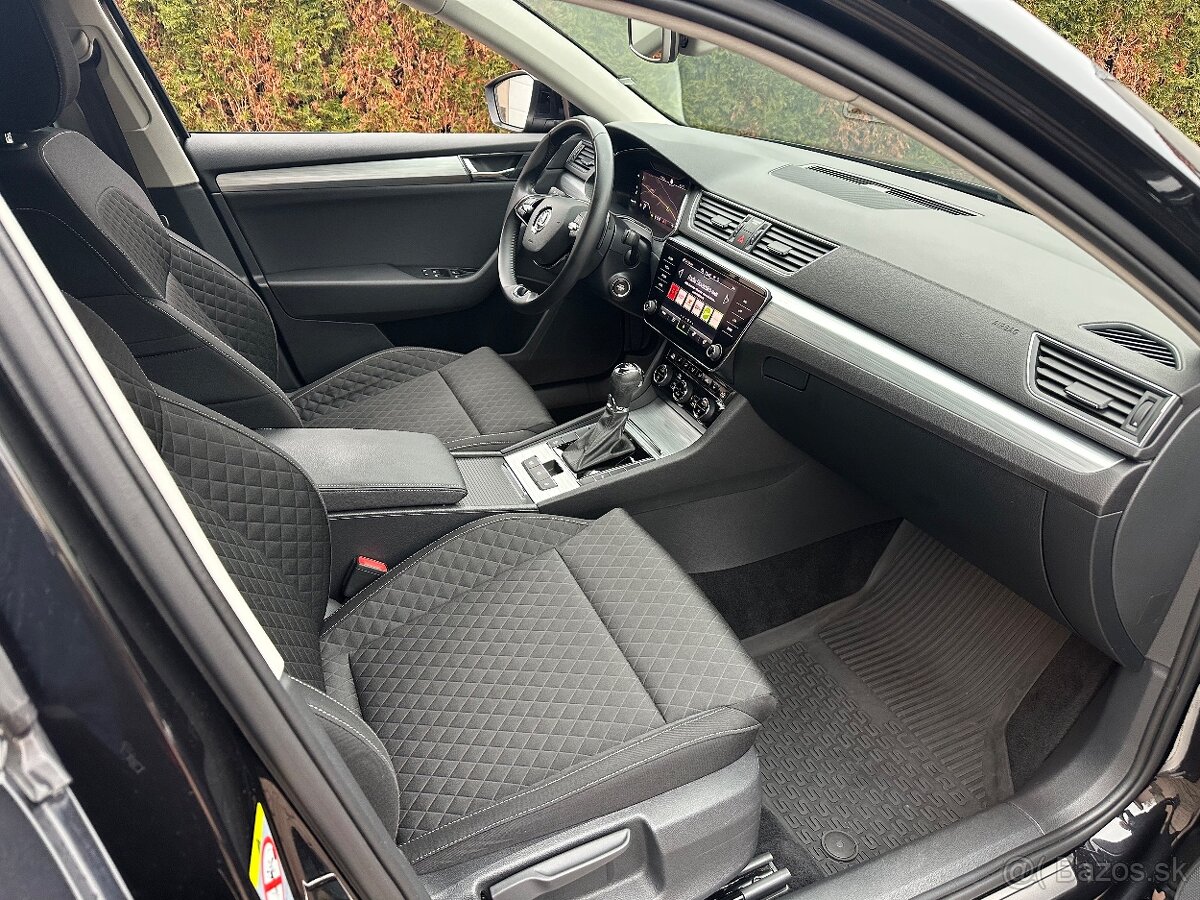 Škoda Superb III Combi 2.0 TDI 110kw Dsg Led Facelift - 15