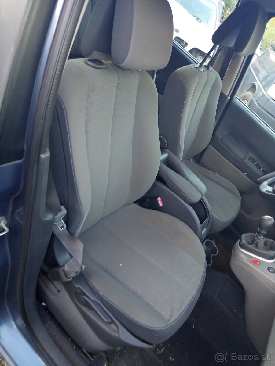 Rozpredám Renault Scénic 2 1.9 DCI 96kw - 15