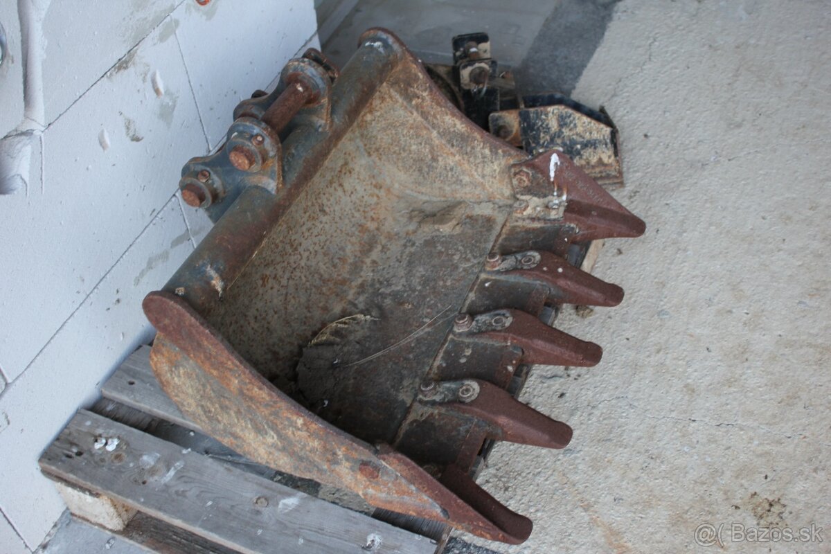 minibager CAT 301.8c 1,8t - 15