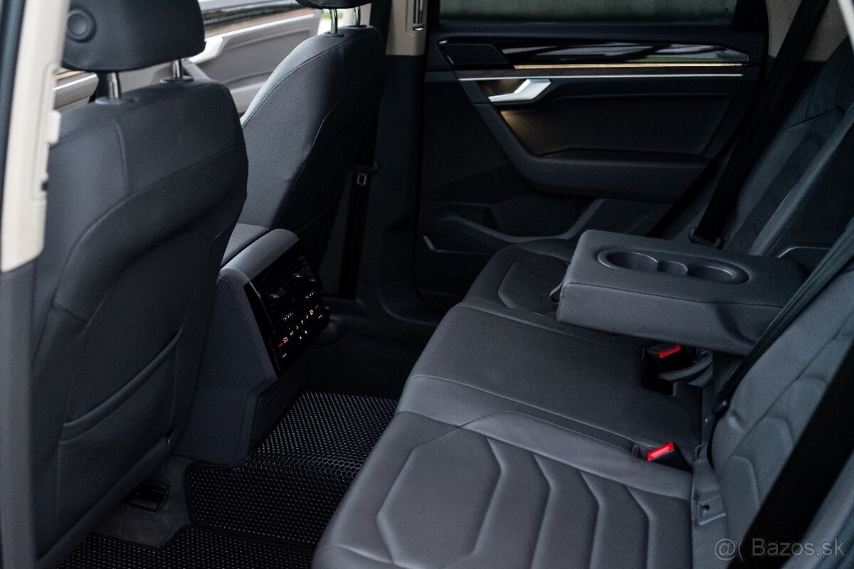 Volkswagen Touareg 3.0 V6 TSI eahybrid - 15