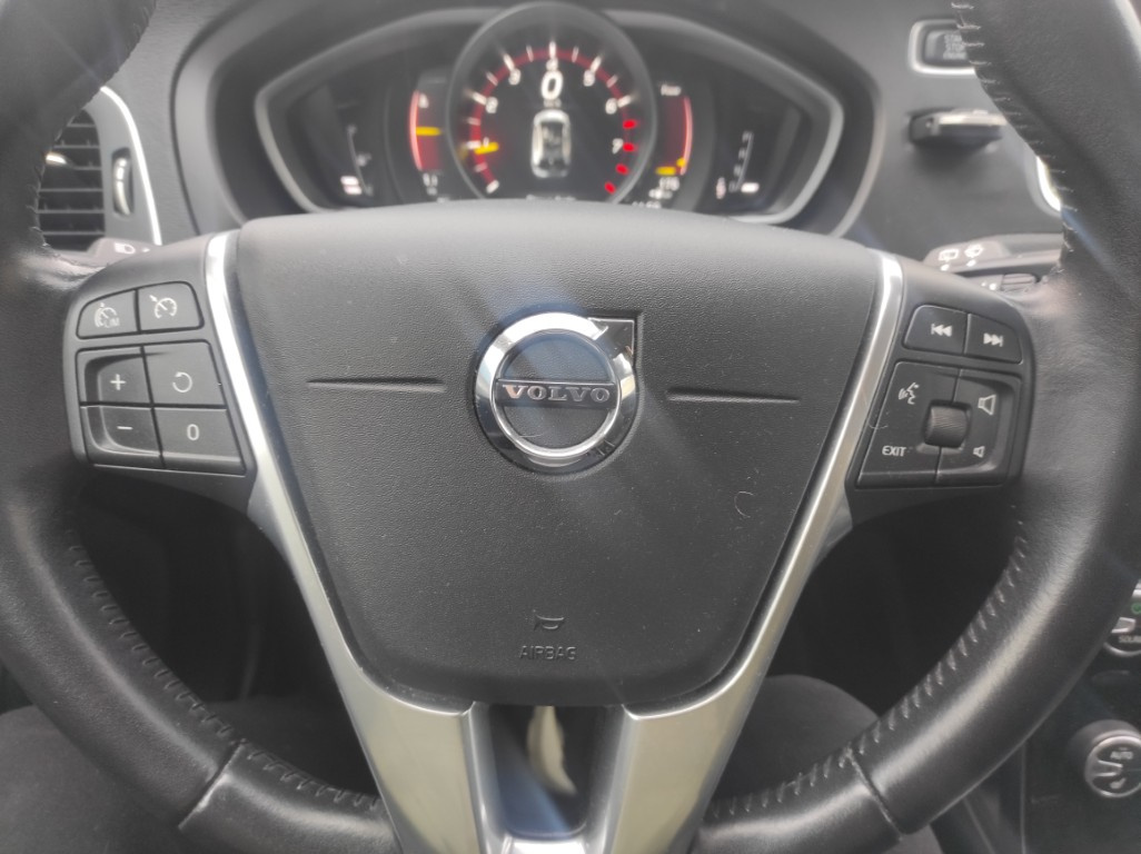 Volvo V40 Hatchback 90kw, automat benzín - 15