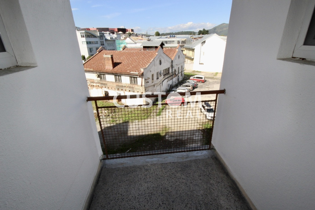 Štýlový veľký 3 - izbový byt po kompletnej rekonštrukcii v c - 15