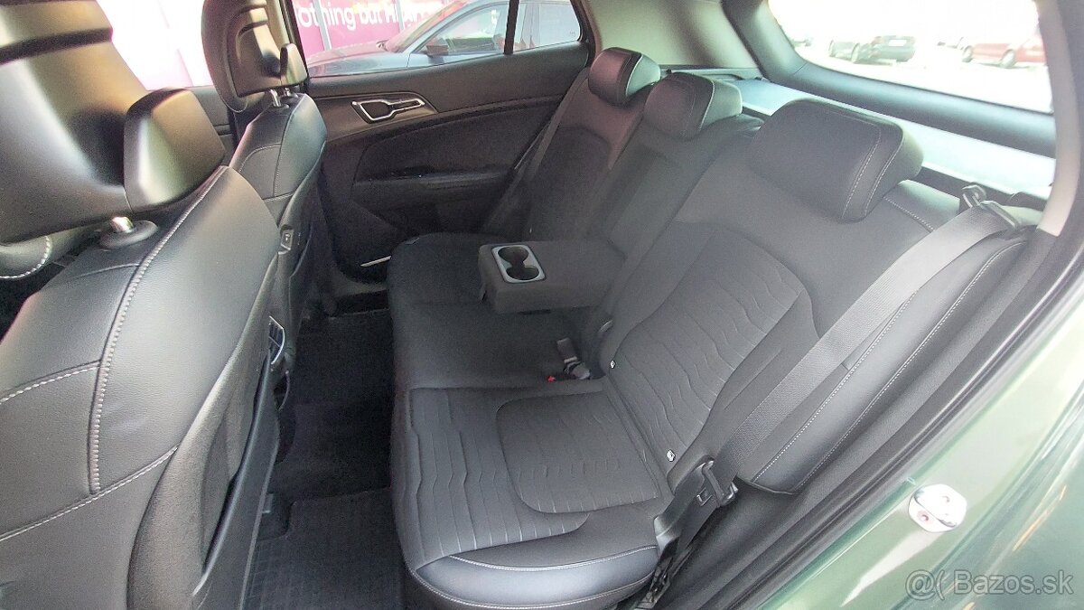 Kia Sportage 1.6 CRDi MHEV 100kW DCT Platinum - 15