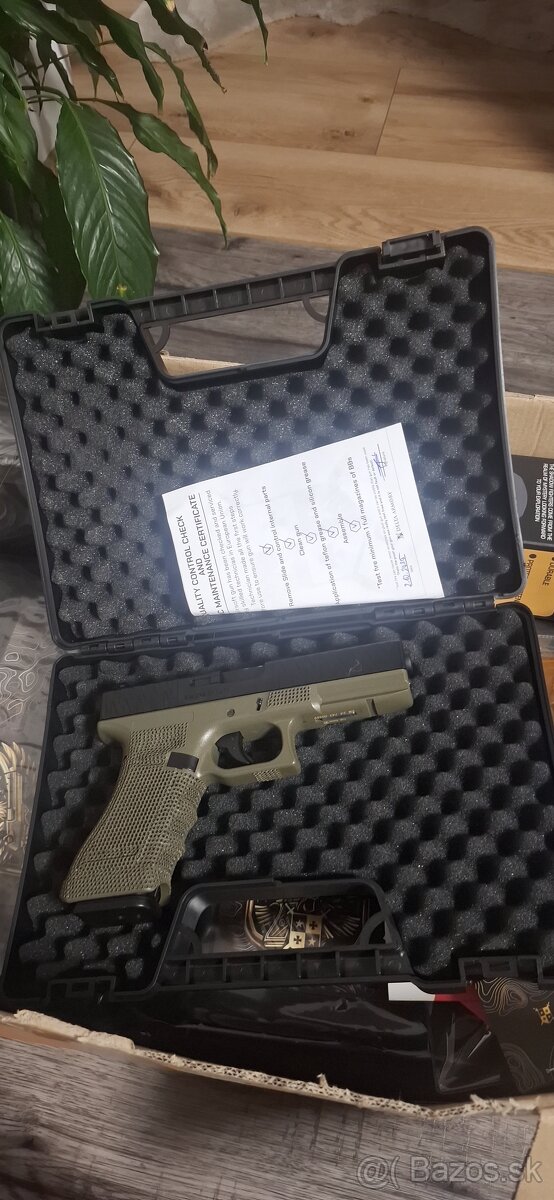 Airsoftove zbrane - 15