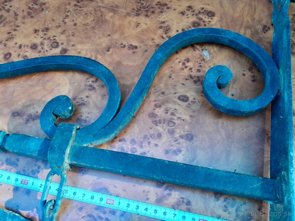 Liatinový stojan na slnečník-dáždnik. - 15